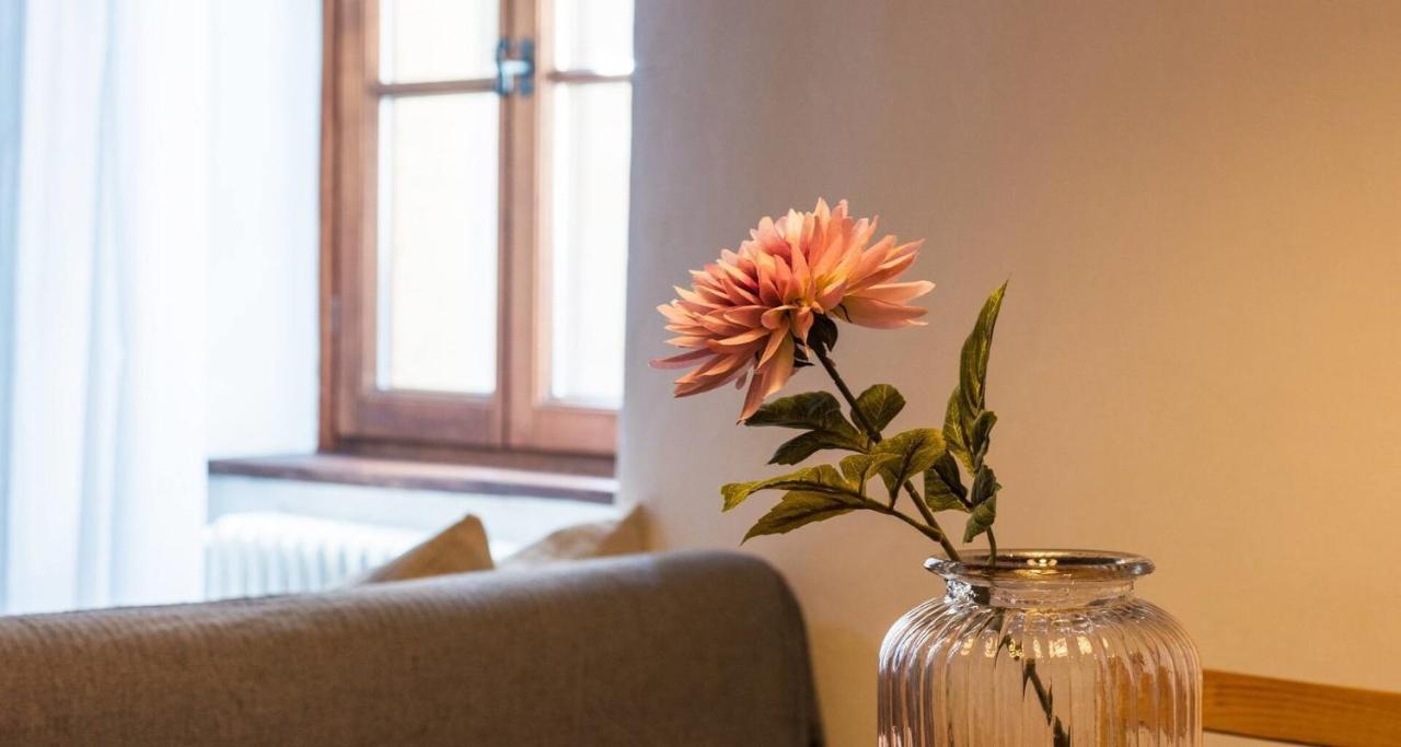 Rustico Ed Elegante Molina 3 By Holiday Solutions Orsenigo Luaran gambar